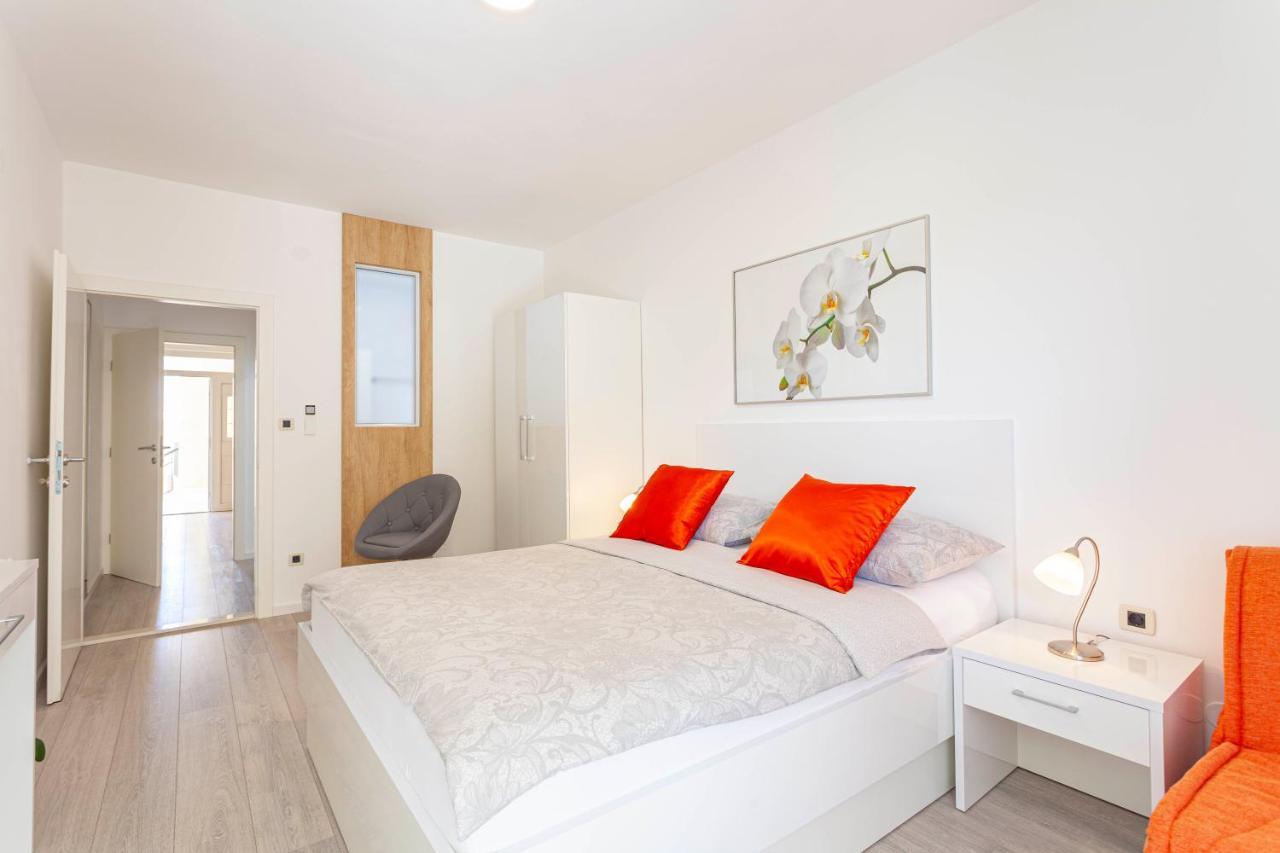 Villa King Apartments Brela Værelse billede